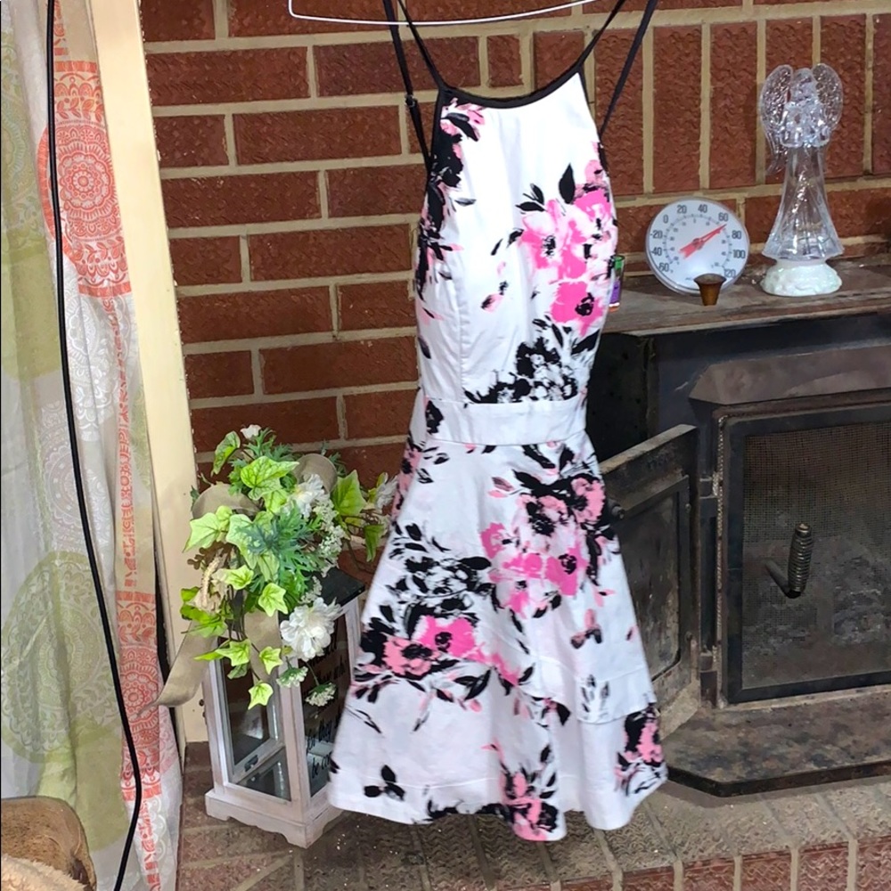 Spaghetti strap flower dress